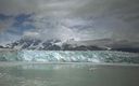 Alaska2C_Glacier_center_view_z.jpg
